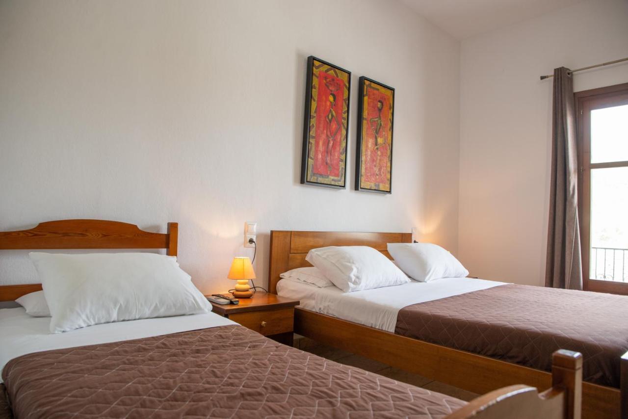 Hotel Cleopatra โคเรฟตอน ภายนอก รูปภาพ