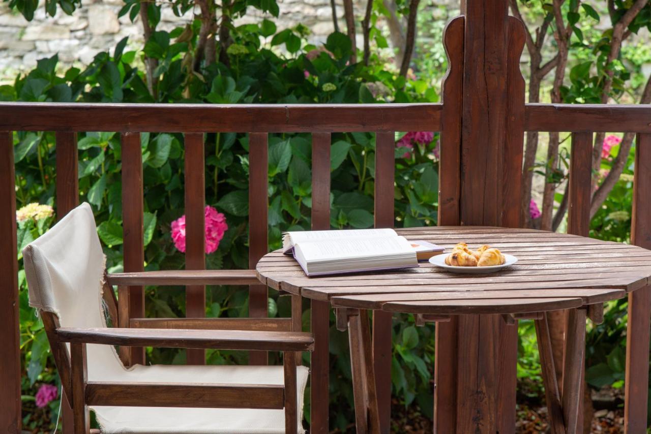 Hotel Cleopatra โคเรฟตอน ภายนอก รูปภาพ